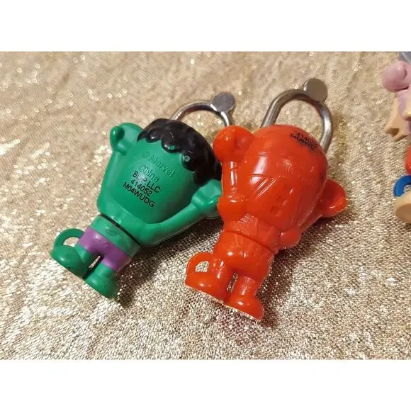 Lot Of 4 Marvel Backpack Keychain Mini Locks Thor Iron Man Wolverine Hulk - Picture 10 of 11